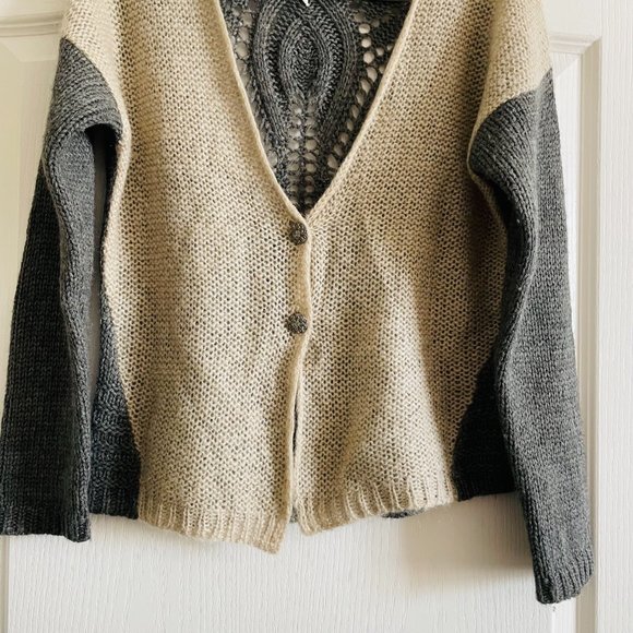 Others Follow Womens Wool Blend Deep V Chunk Knit Colorblock Cardigan Size M - Picture 6 of 8